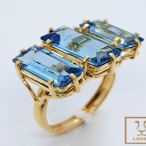 ANILLO TRES TOPACIOS