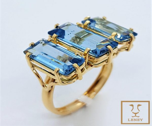 ANILLO TRES TOPACIOS